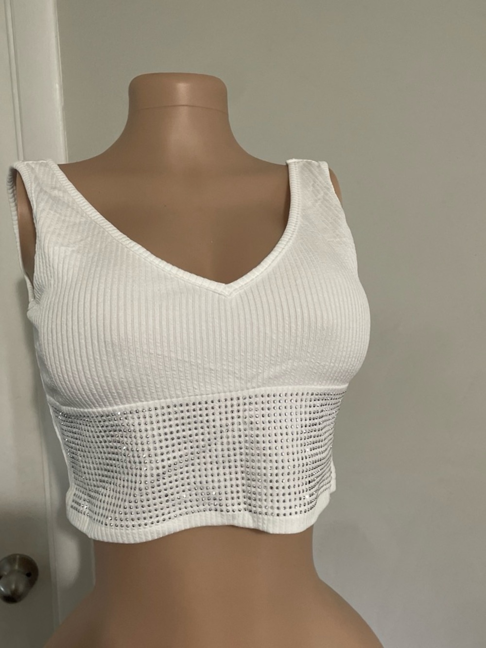 White Ribbed V-Neck Crop Tank with Embellished Mesh Panel